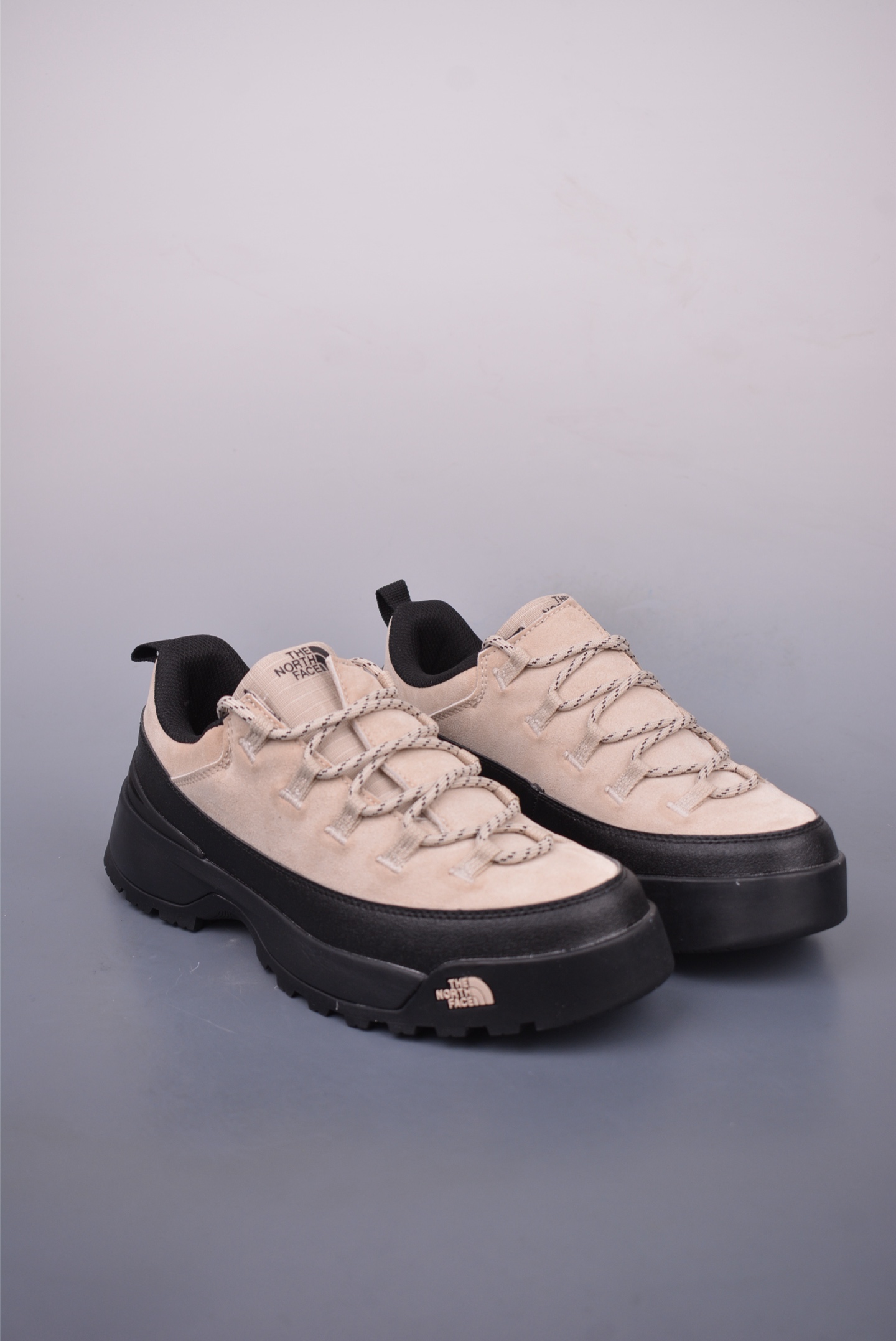 The North Face Glenclyffe Low sneakers beige gray black NF0A817B