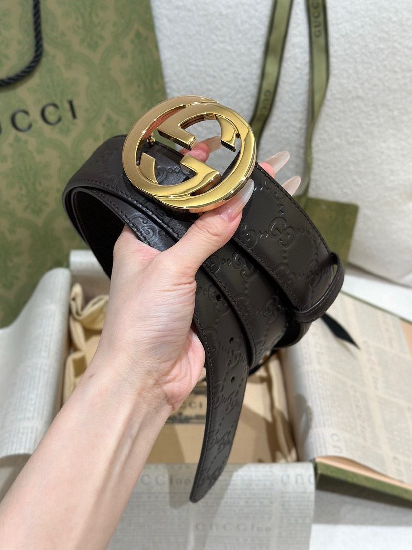 Gucci classic embossed leather belt width 4.0cm