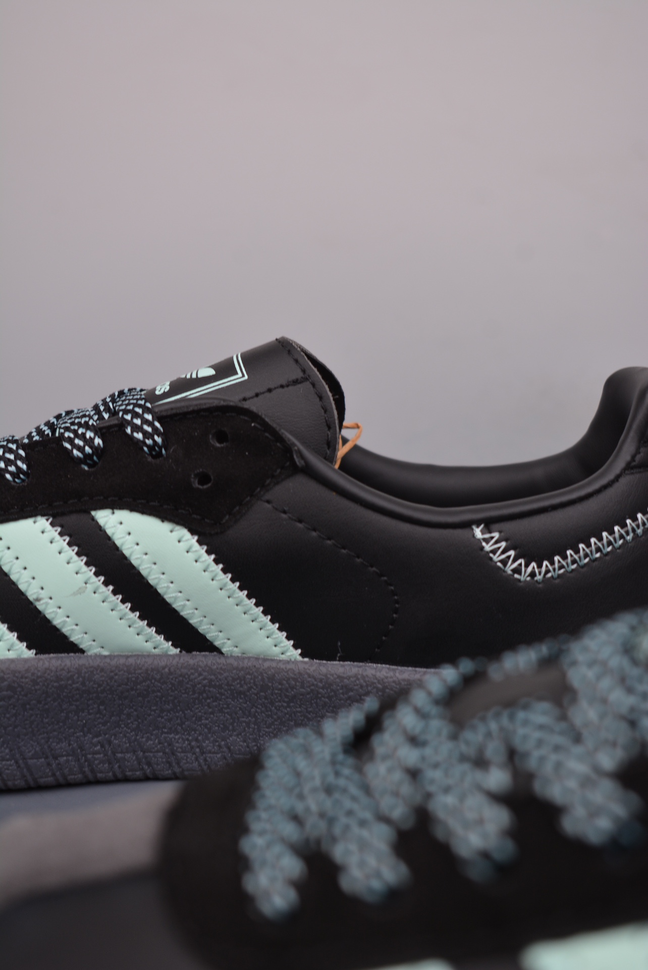Adidas Originals Sambae Black Hazy Green IE9110