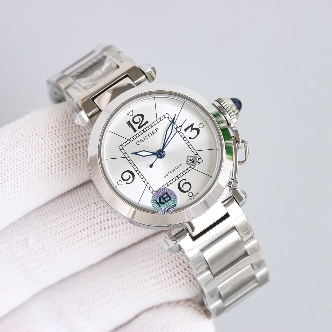 Cartier's classic never-ending kettle Kapasha series