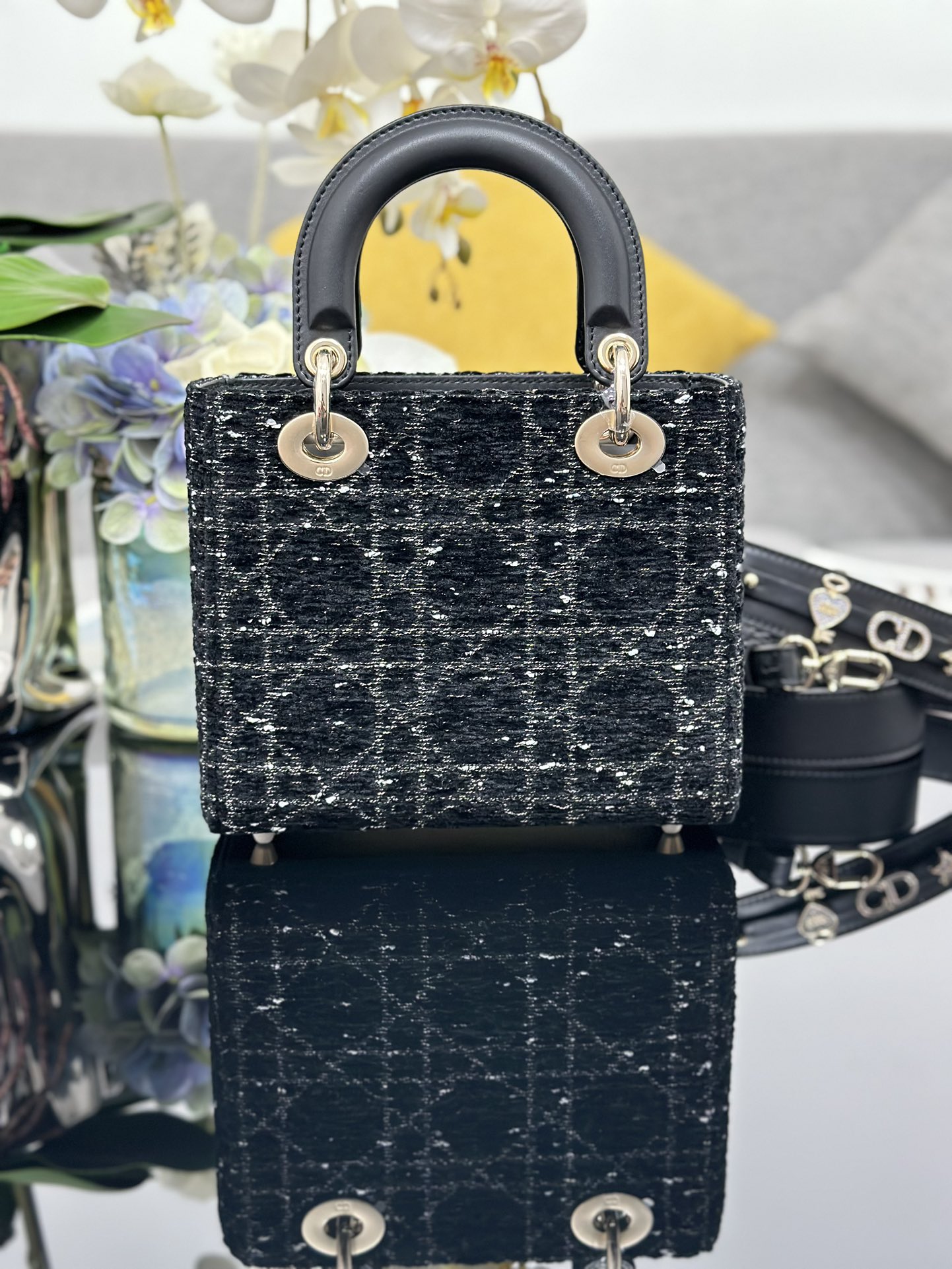 Dior Lady Dior Four-Pattern Tweed Black Cannage M0538
