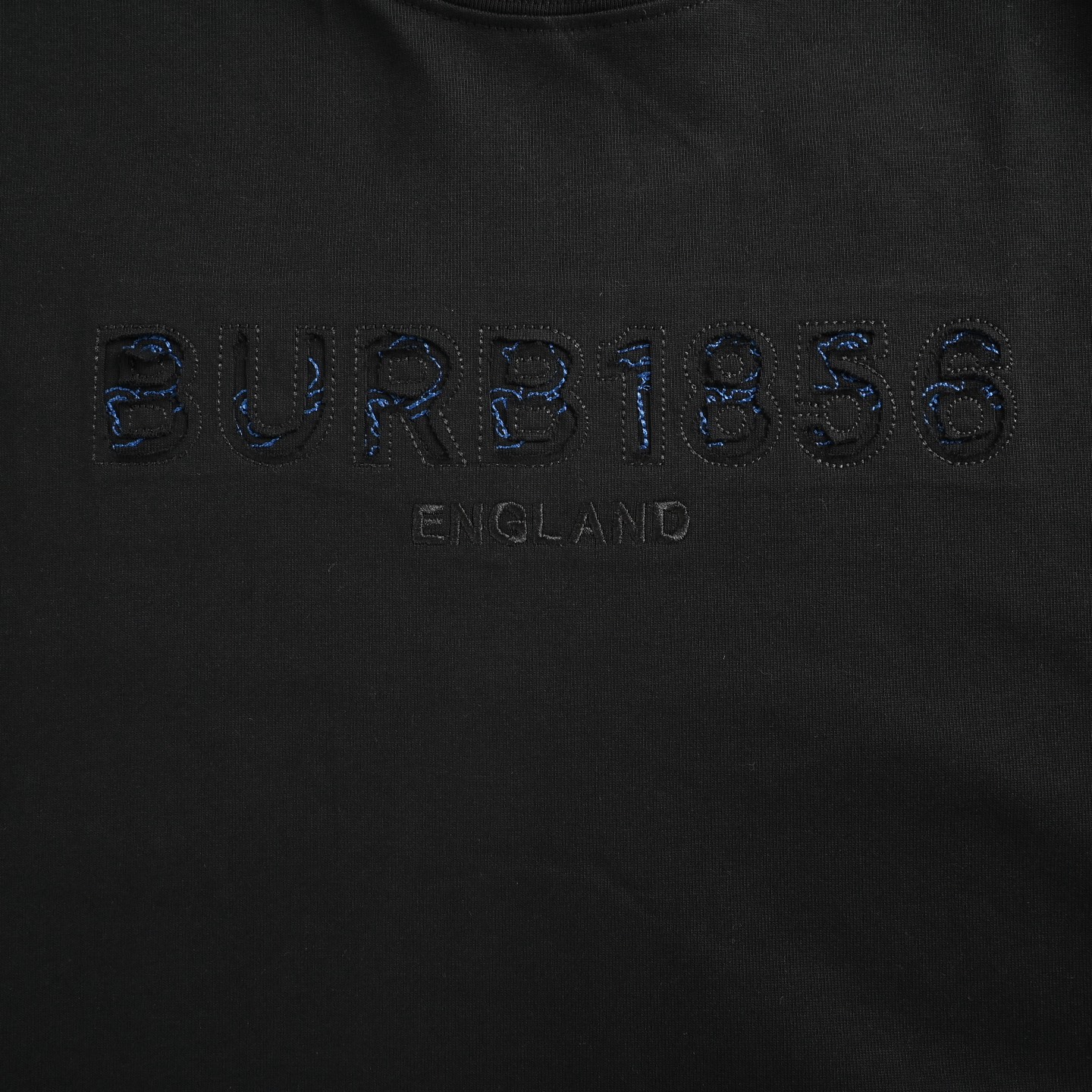 Burberry 25ss back hollow patch embroidered war horse short sleeve
