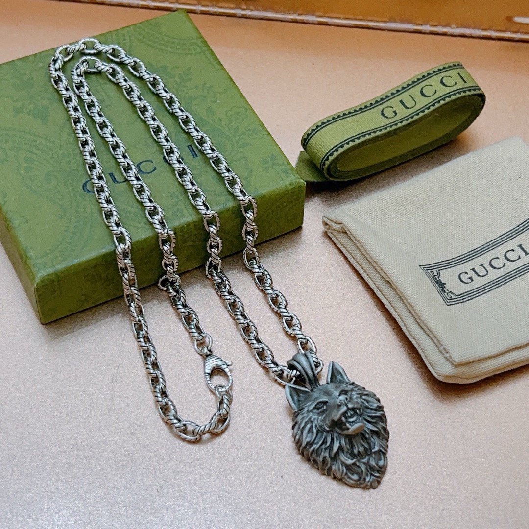 Gucci Anger Forest Series Wolf Head Vintage Chain Necklace