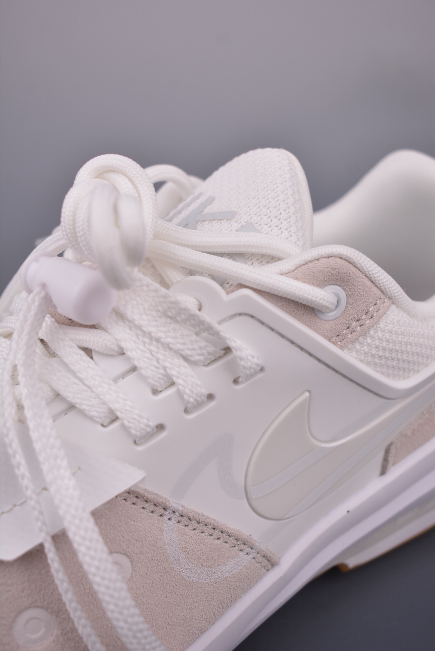 Sacai x NIKE Zegama Dome SP