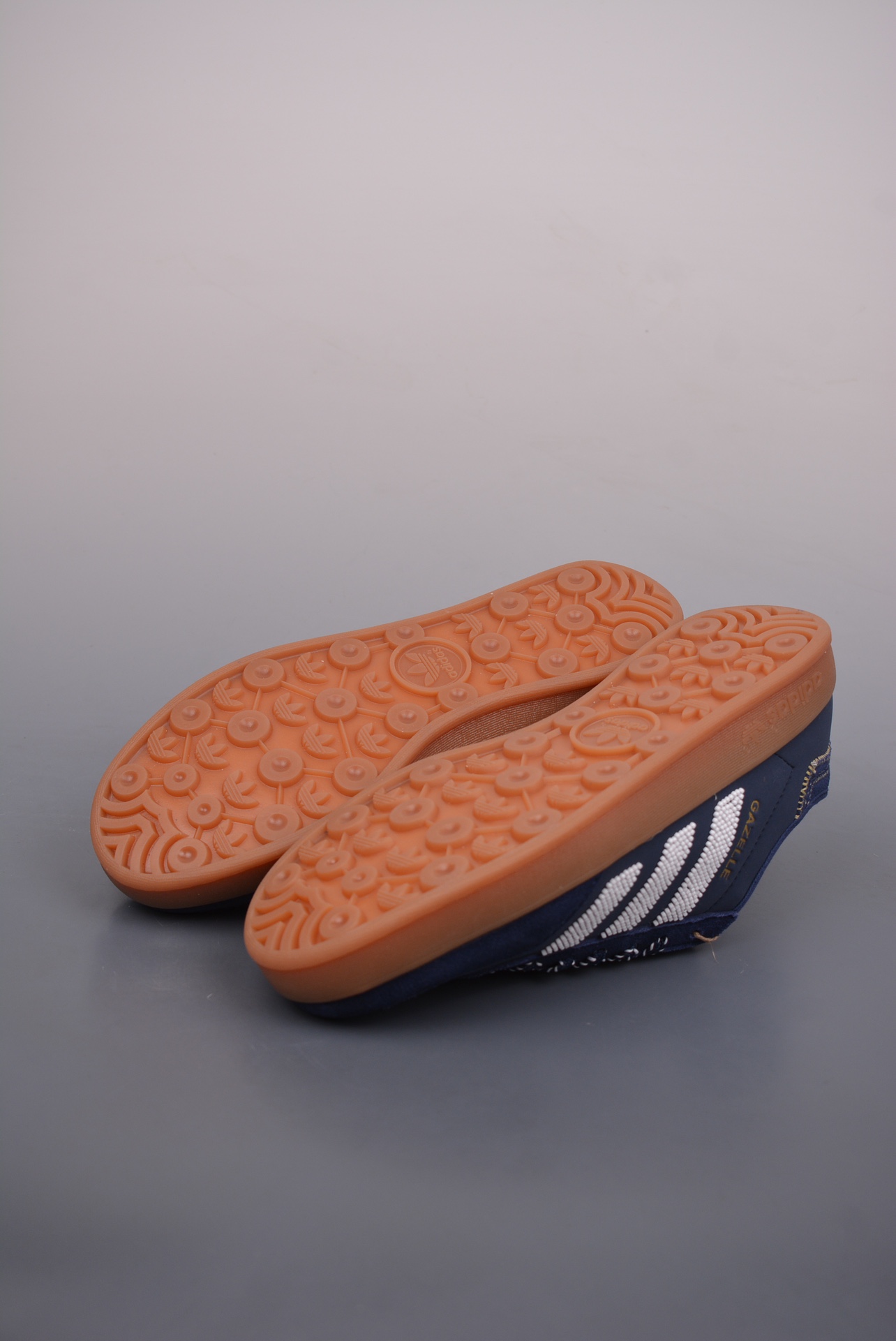 CLOT x Adidas Originals Gazelle LowNavy IH3725