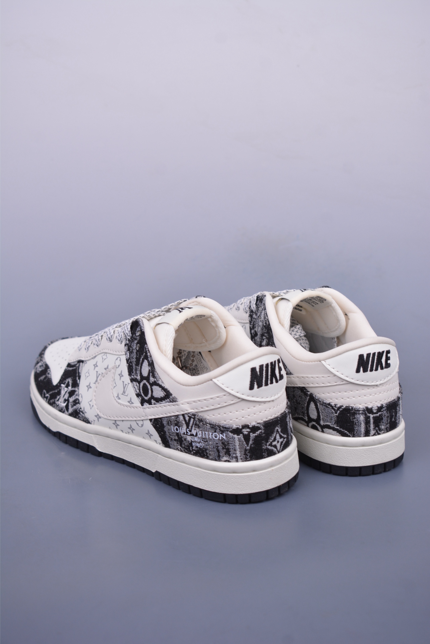 LV x Nike SB Dunk Low Sneakers Black Print QF15681-124