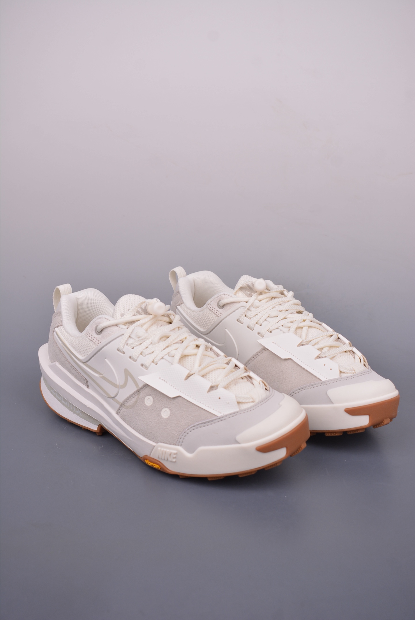 Sacai x NIKE Zegama Dome SP