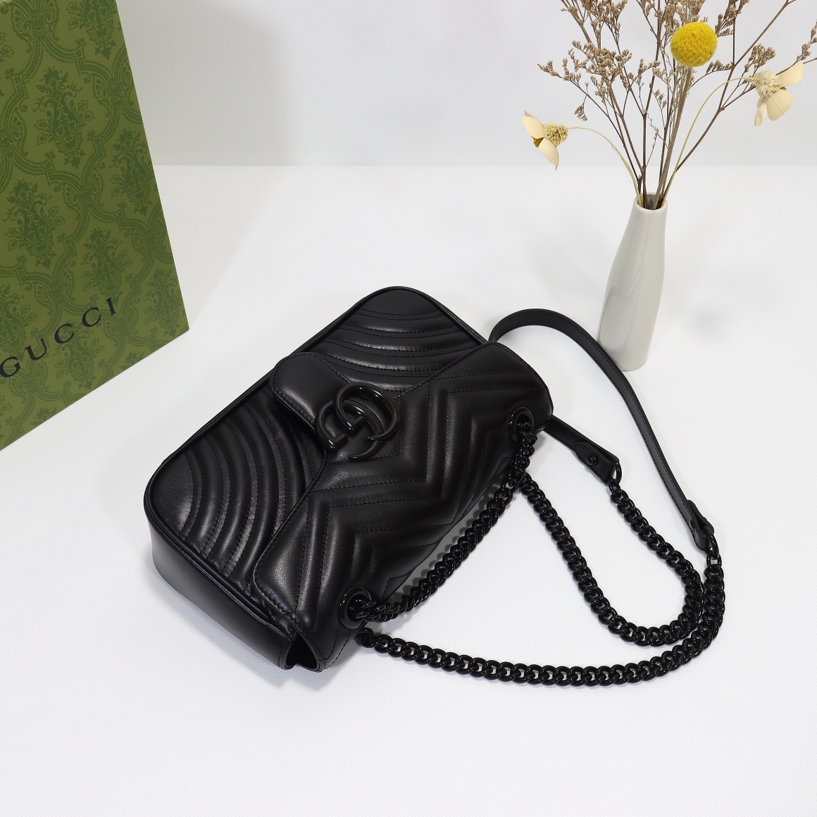 Gucci GG Marmont medium shoulder bag 443497 DTDFV 1000