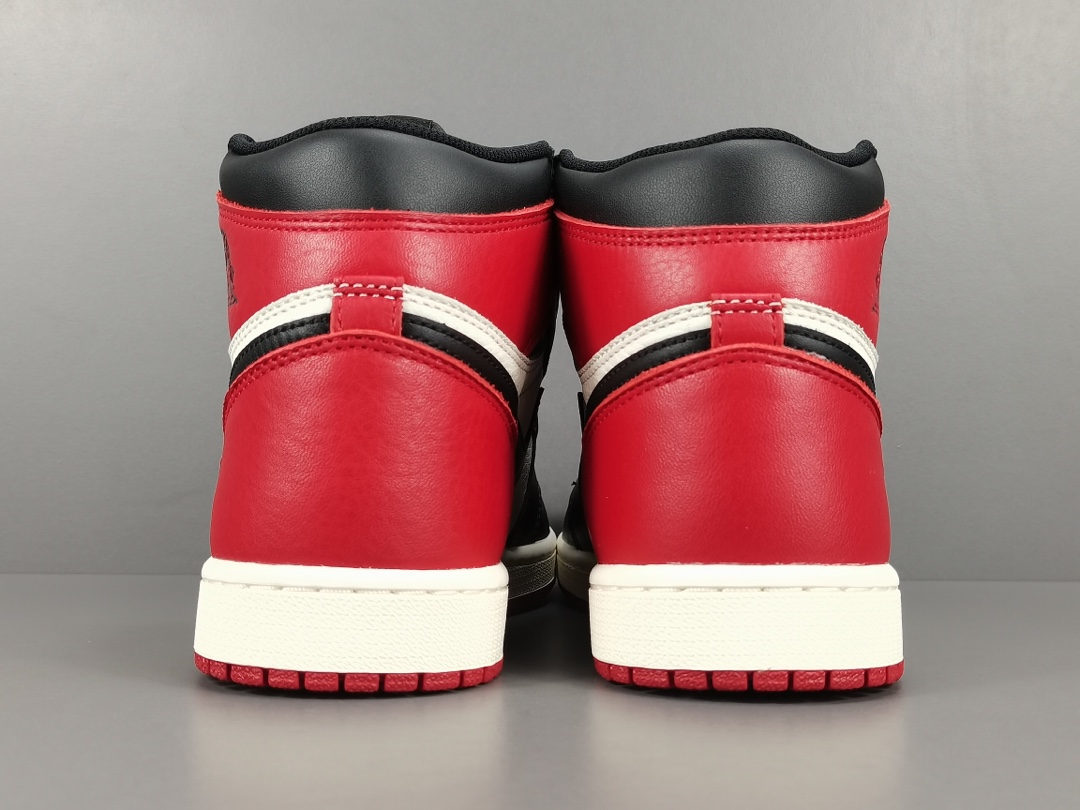Nike Air Jordan 1 Retro High OG Broad Toe 555088-610