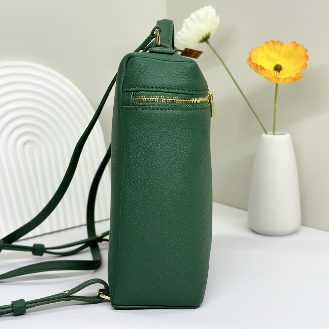 Loro Piana Extra poet L23.5 Square Backpack FAN4041