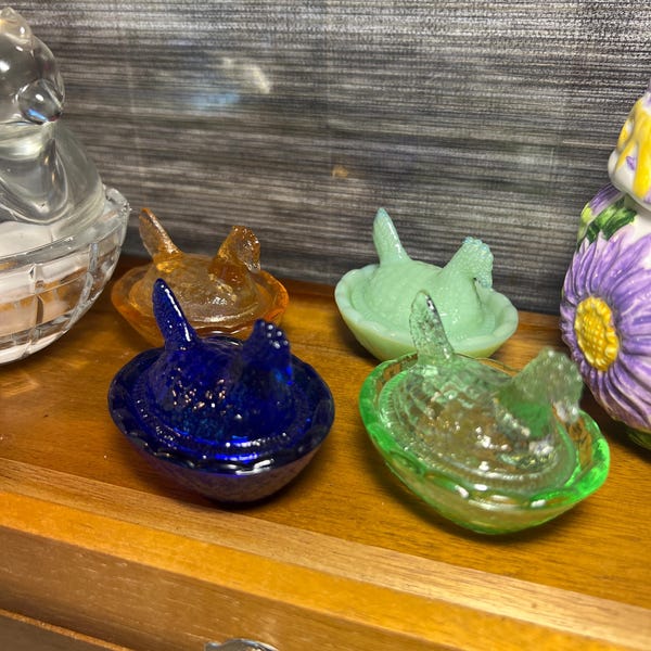 Covered Mini Glass Hens on Nests
