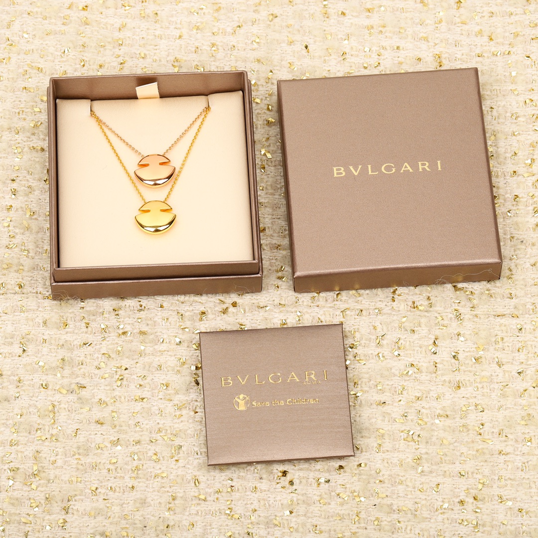 Bulgari CABOCHON round necklace
