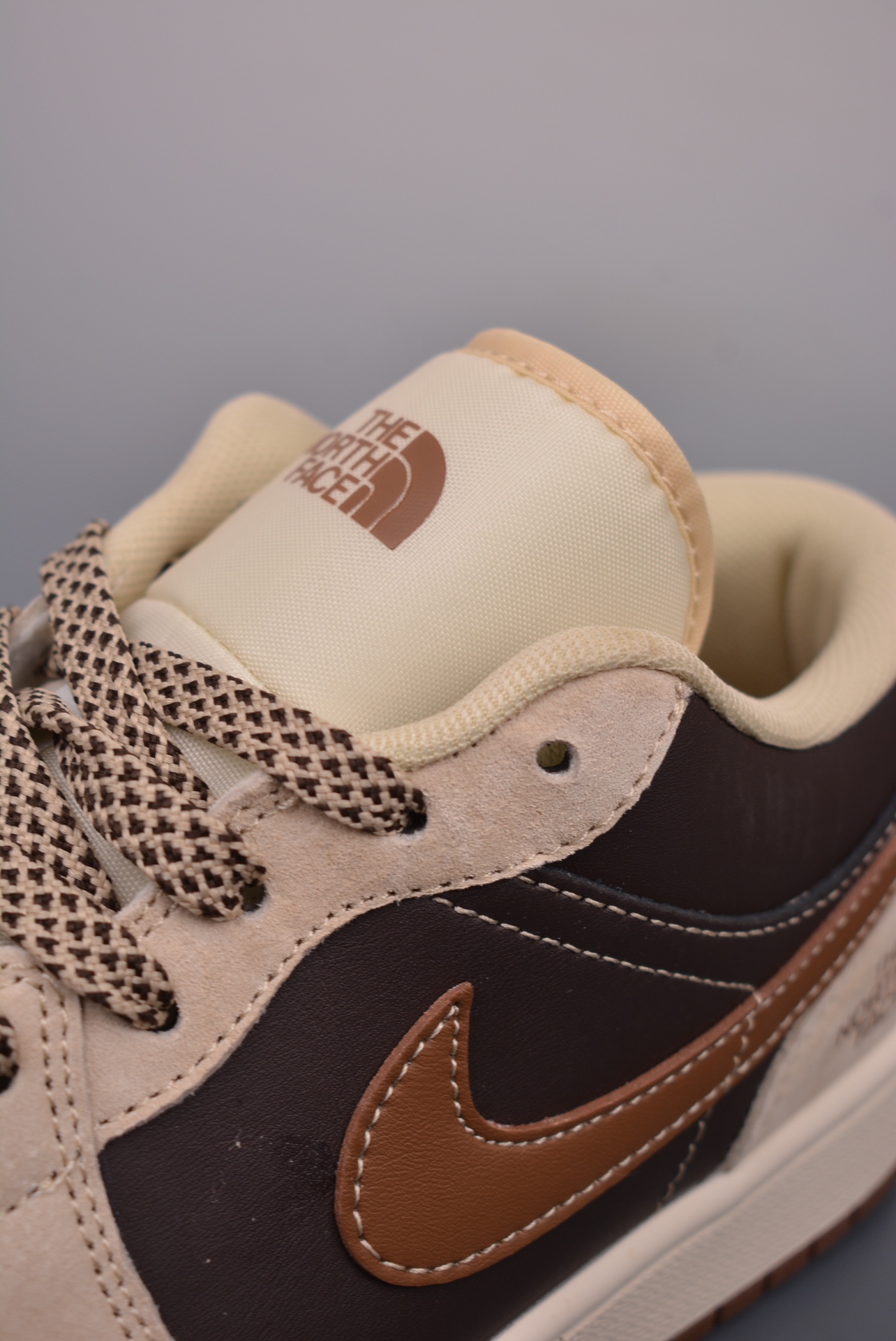 Supreme x Nike Air Jordan 1 Brown Khaki XX2407-007