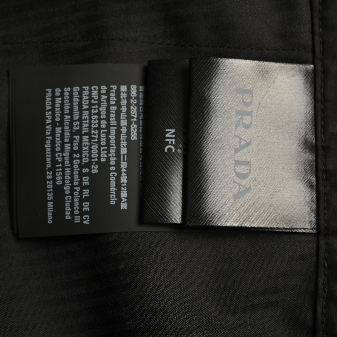 Prada 24Fw triangle logo recycled nylon trousersV