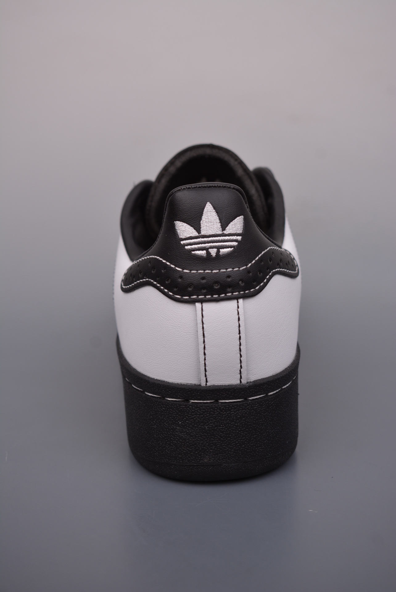 Adidas Originals Superstar XLG Leather Black and White IE8409