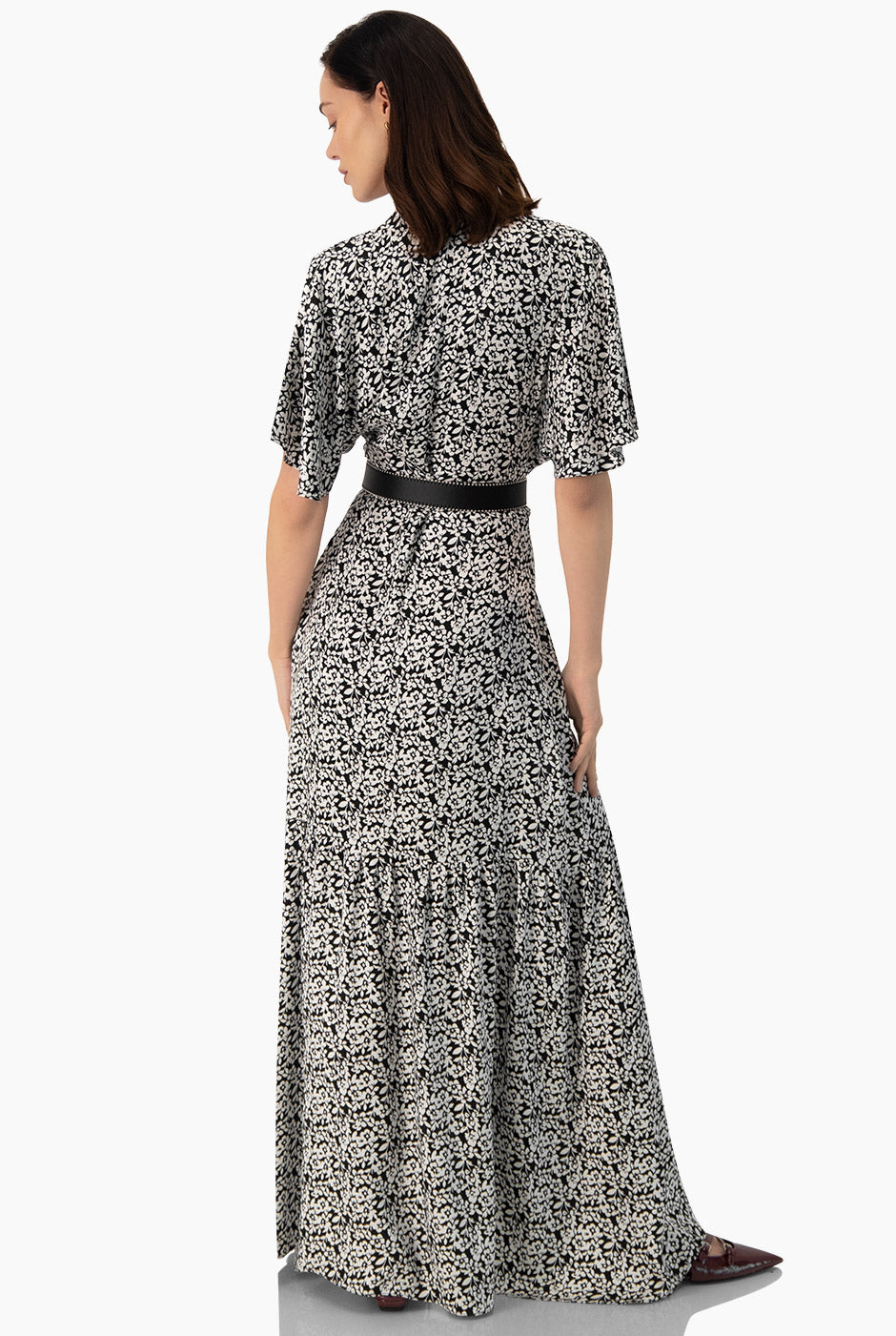 Maxi vestido estampado y escote V