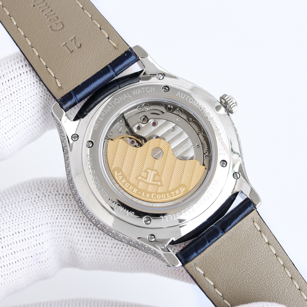 Jaeger-LeCoultre Master Full Diamond Q1398420 Series