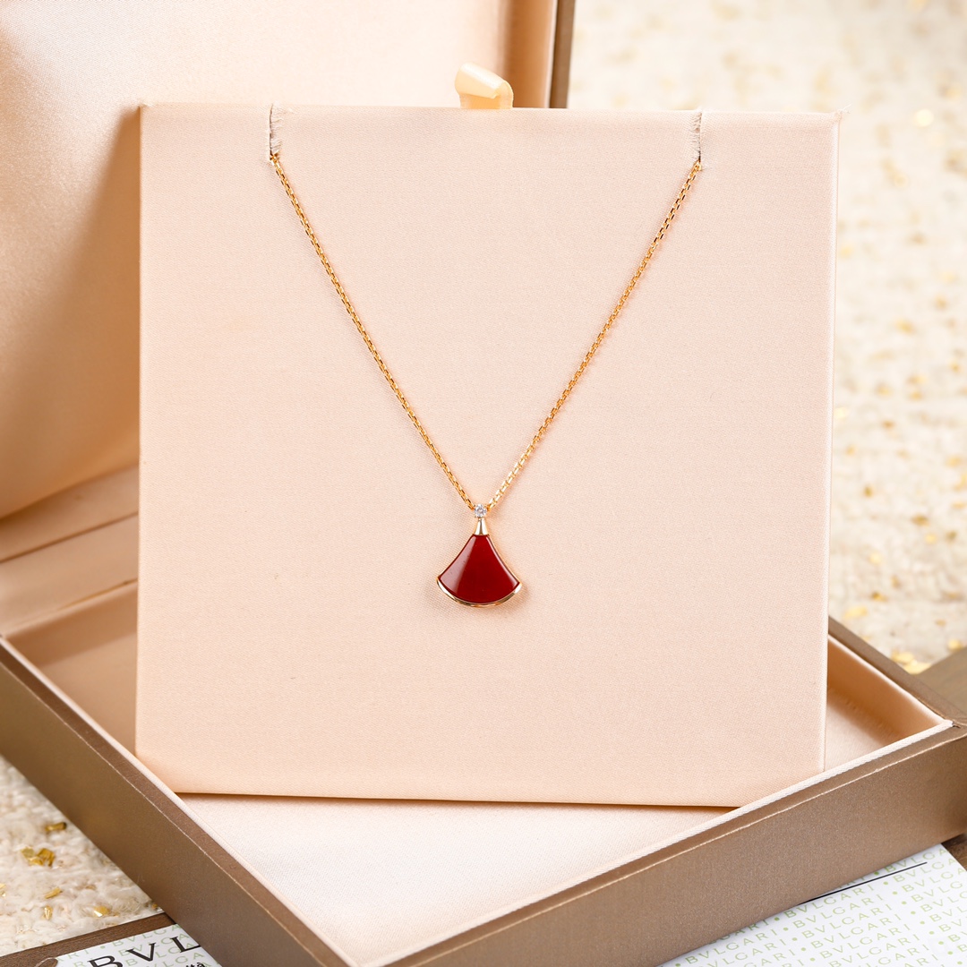 Bulgari Divadream Necklace