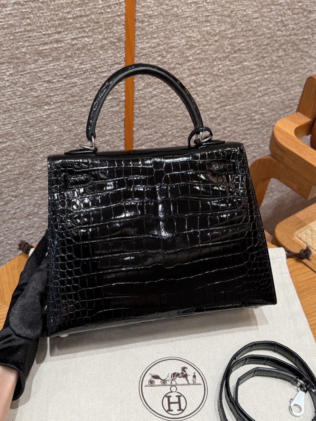 Hermès Kelly 89Noir (Handmade to order)