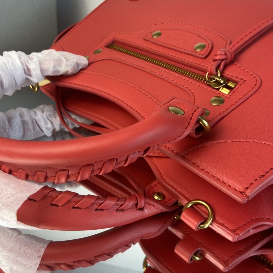 Balenciaga neo classic motorcycle bag