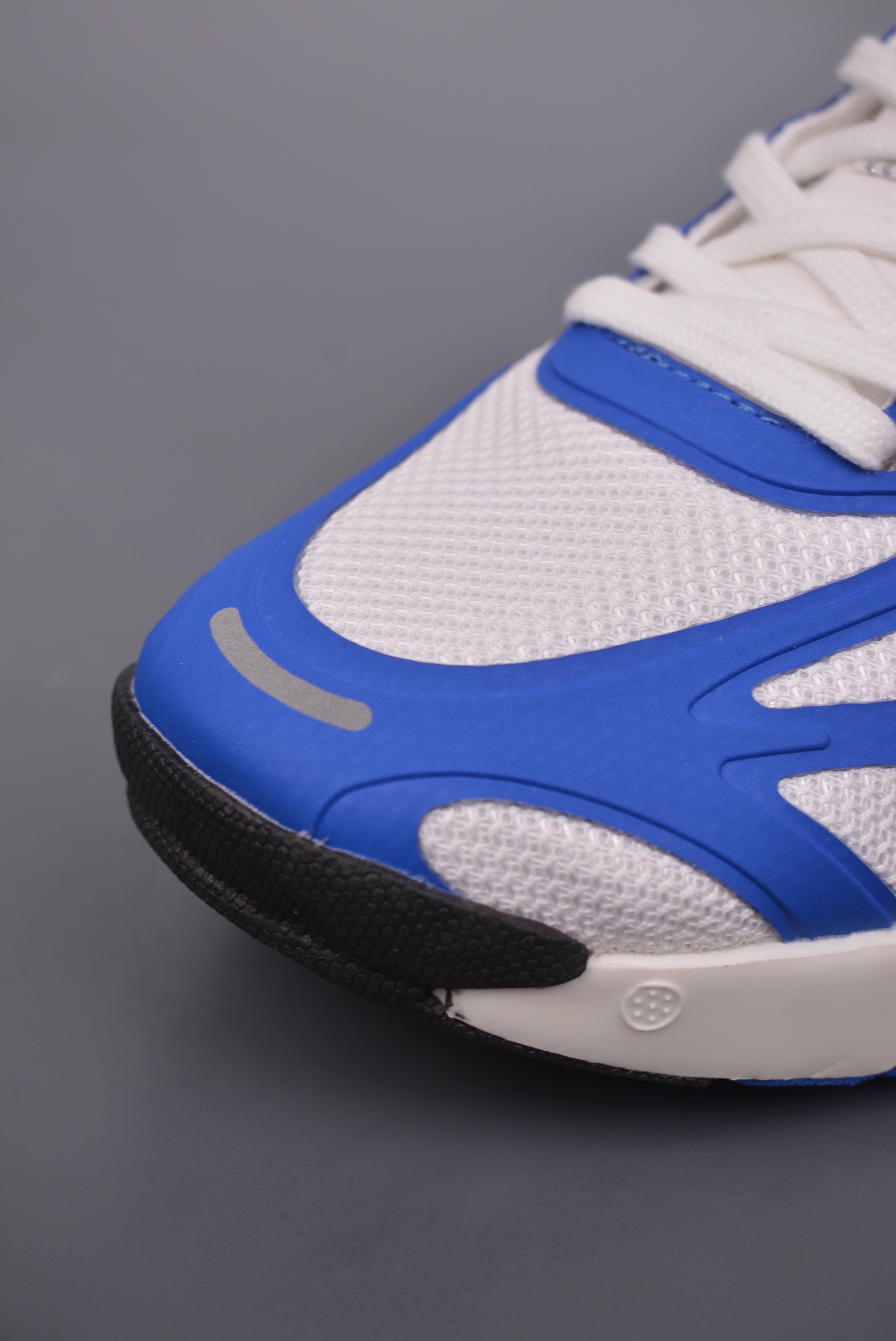 Adidas Adizero Aruku Blue and White