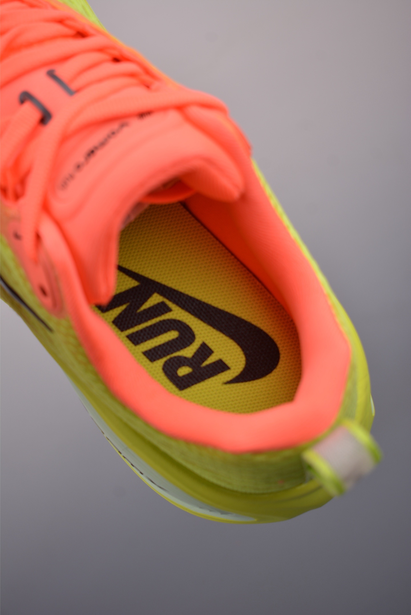 Nike REACTX PEGASUS Plus 