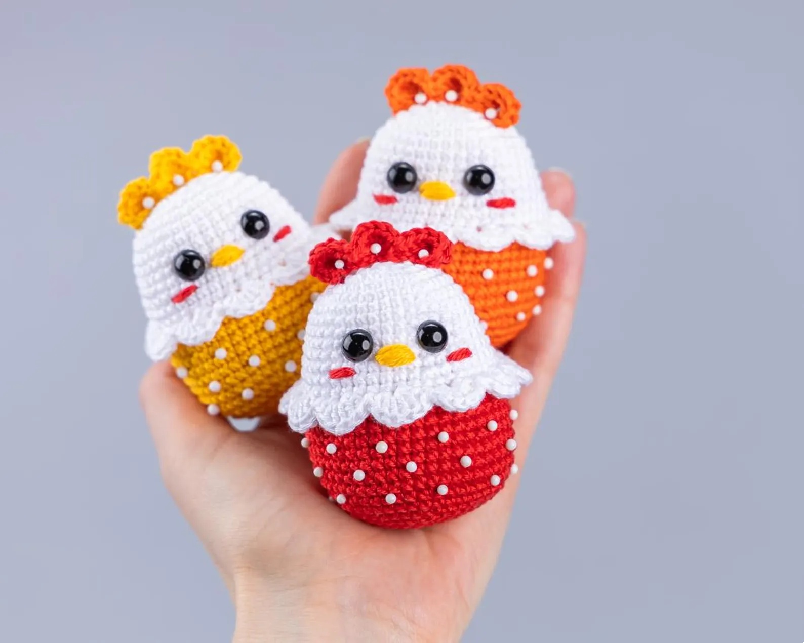 Crochet Easter chicken