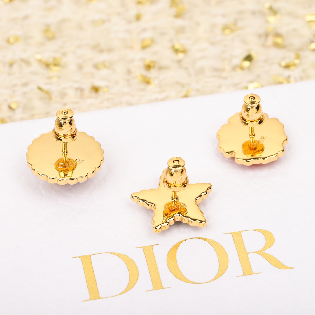 Dior three-piece earrings