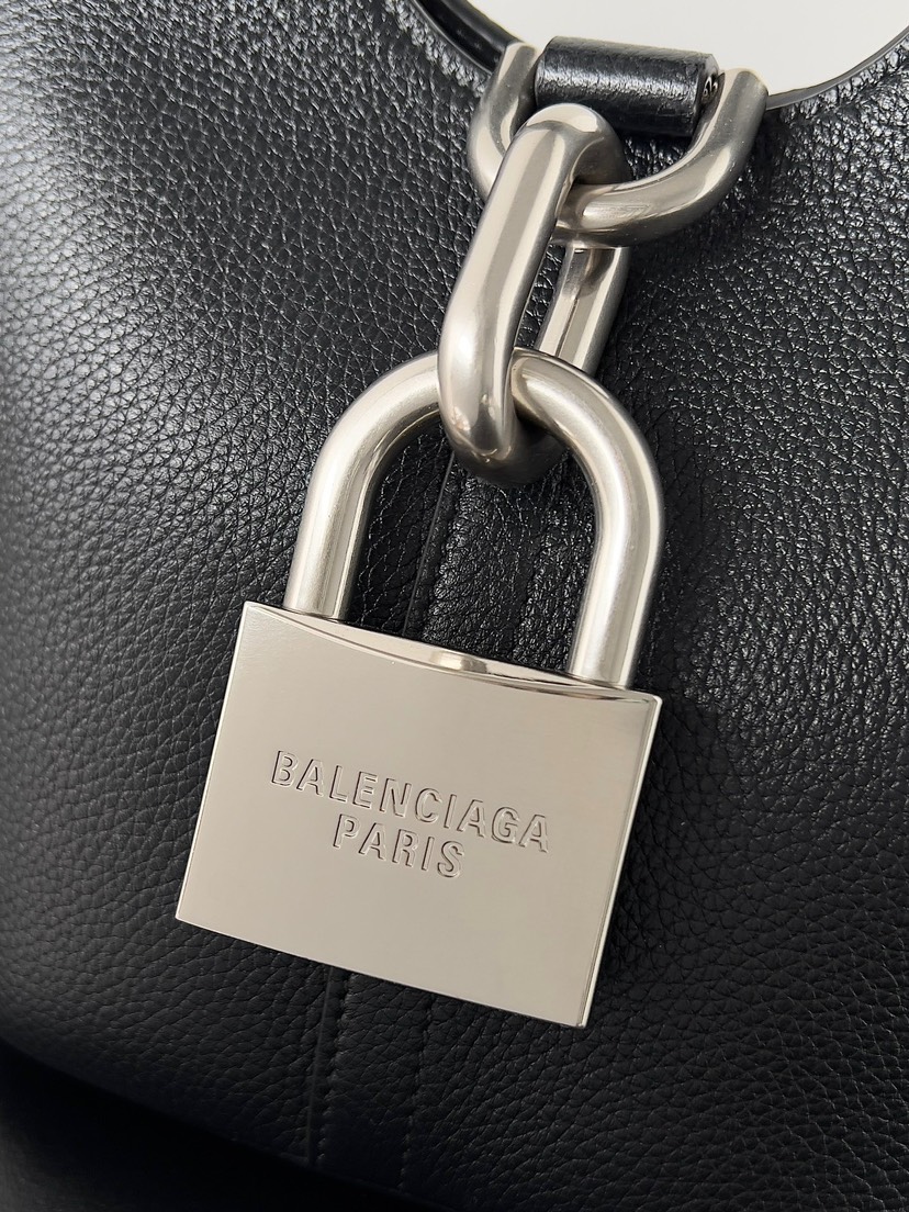 Balenciaga 2024 Early Spring Series Loer Hobo Bag
