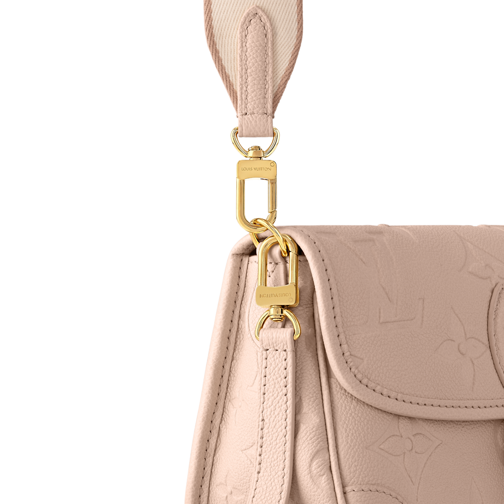 Louis Vuitton DIANE Handbag M46386