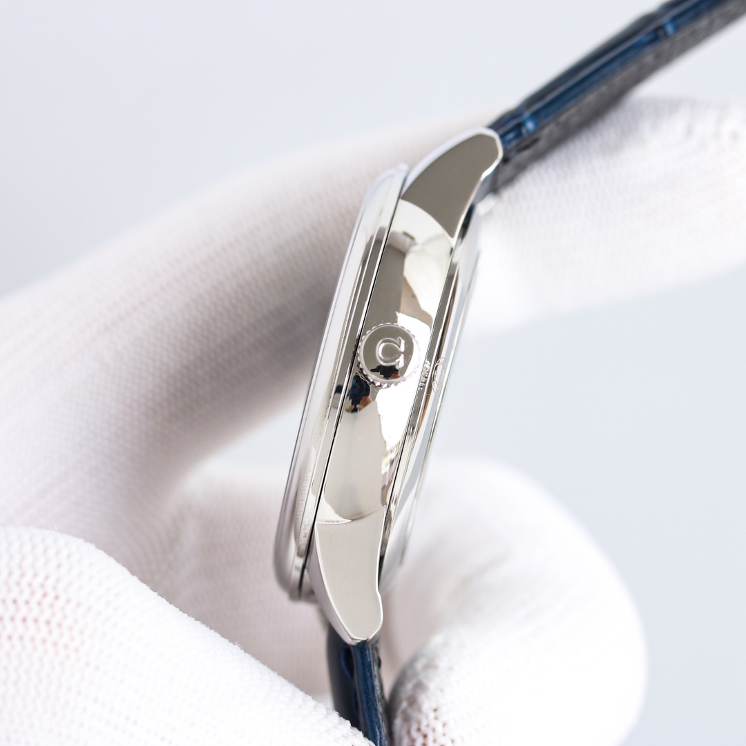 Omega De Ville series elegant small seconds