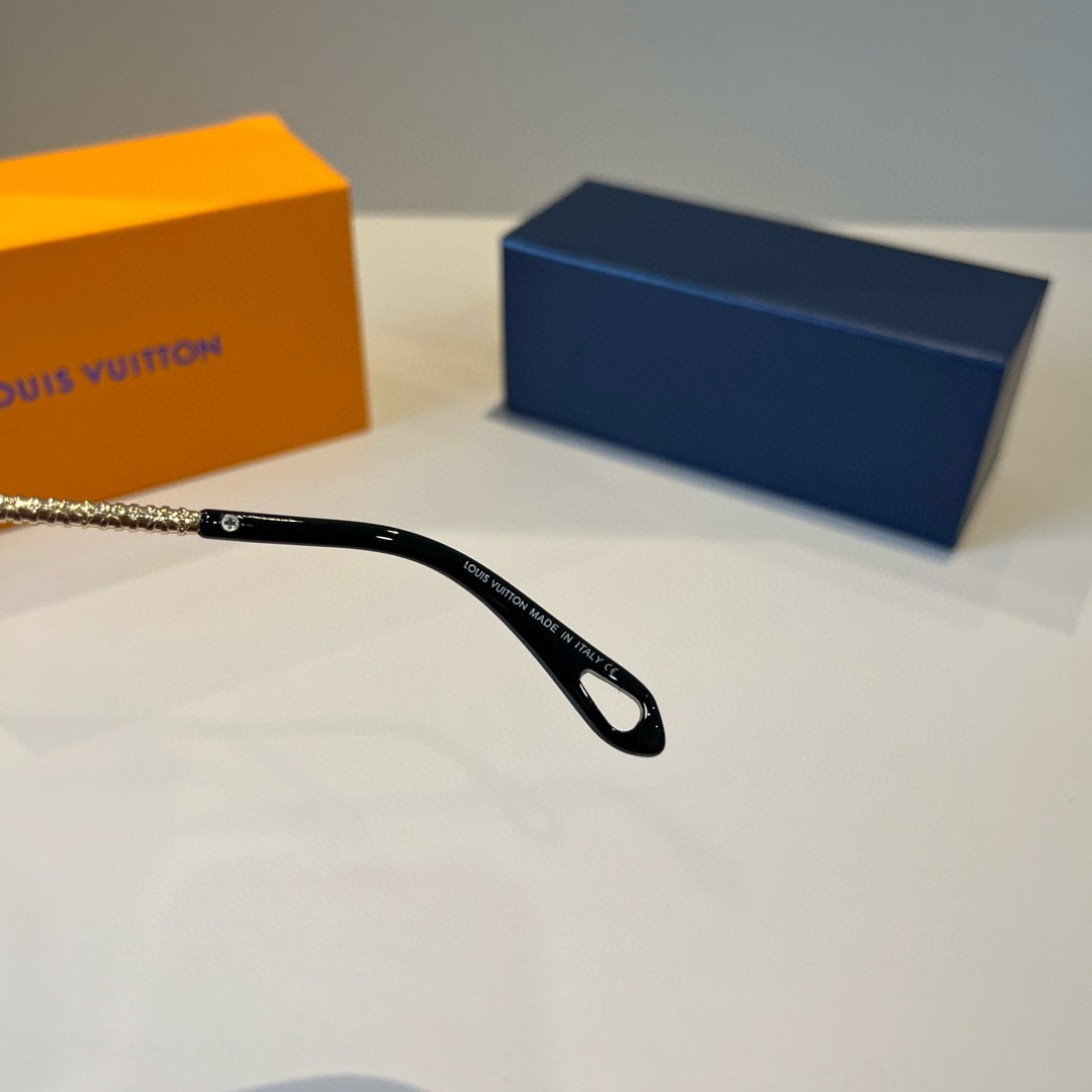 Louis Vuitton Square Frame Sunglasses