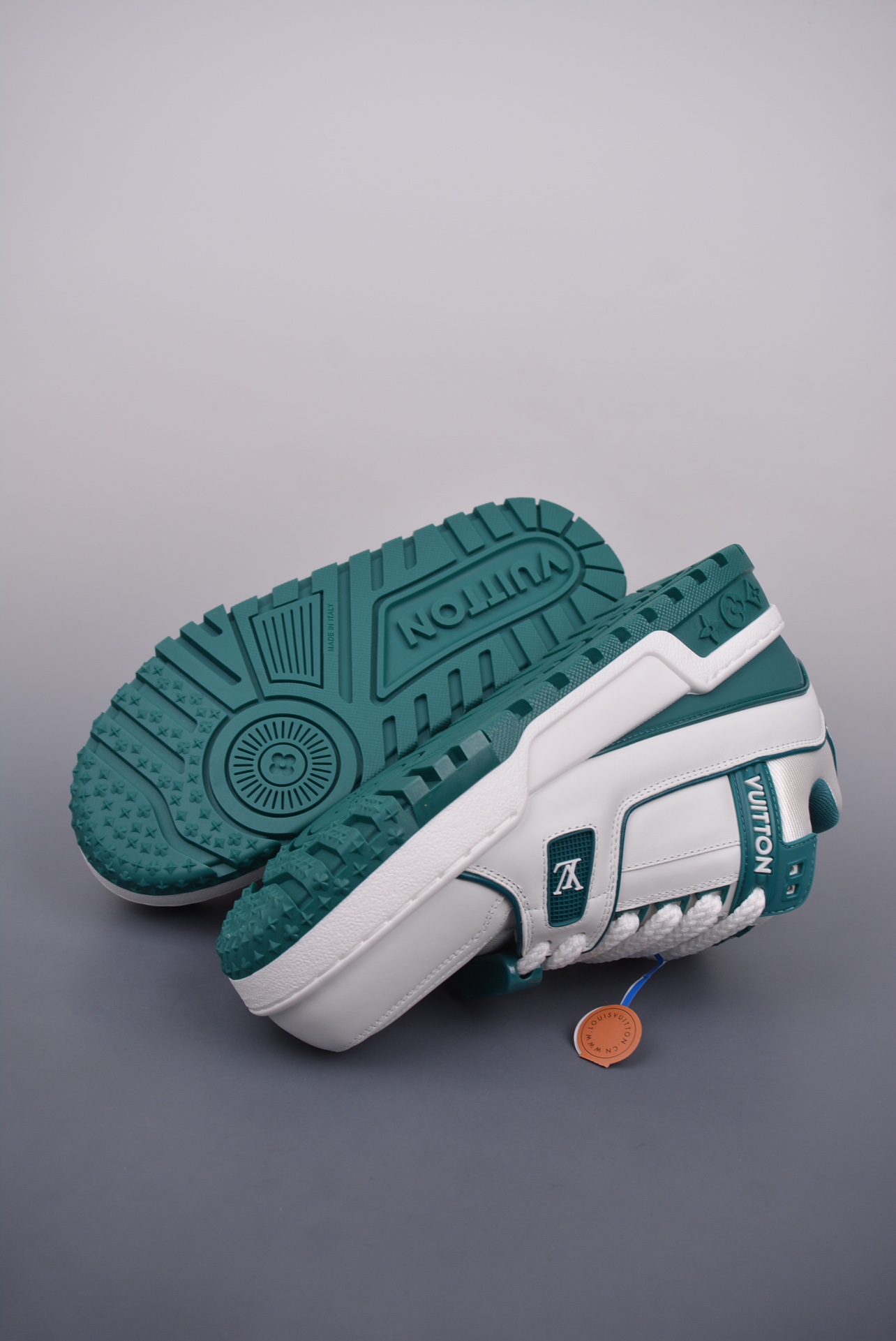 Louis Vuitton Trainer Maxi Low Sneaker Lake Green White 1ACI0K