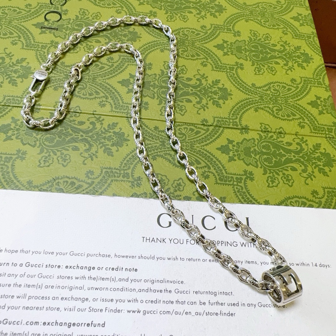 Gucci Anger Forest Series GG hollow ring chain necklace