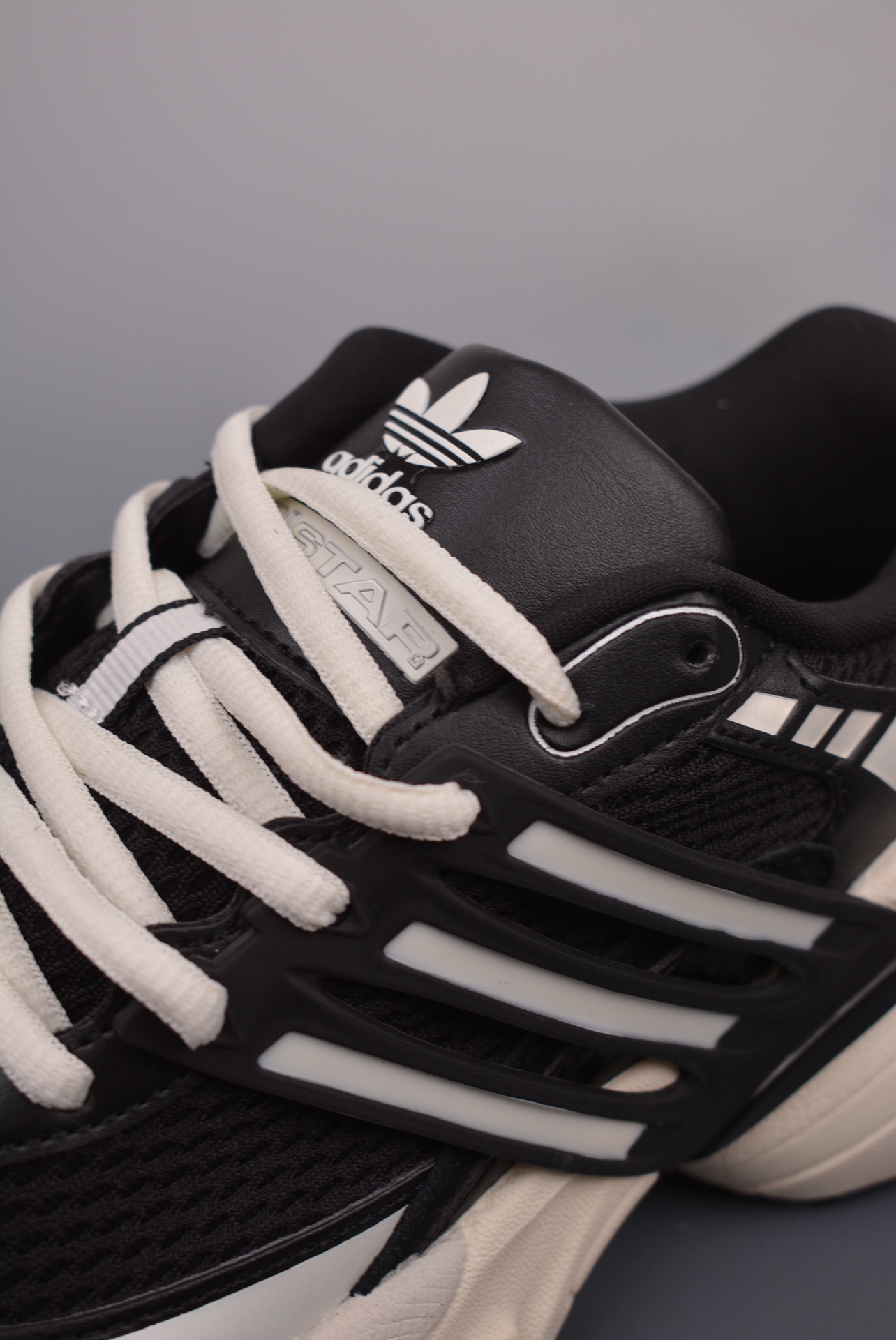 Adidas Adistar XLG Silver Gray White  IH3881