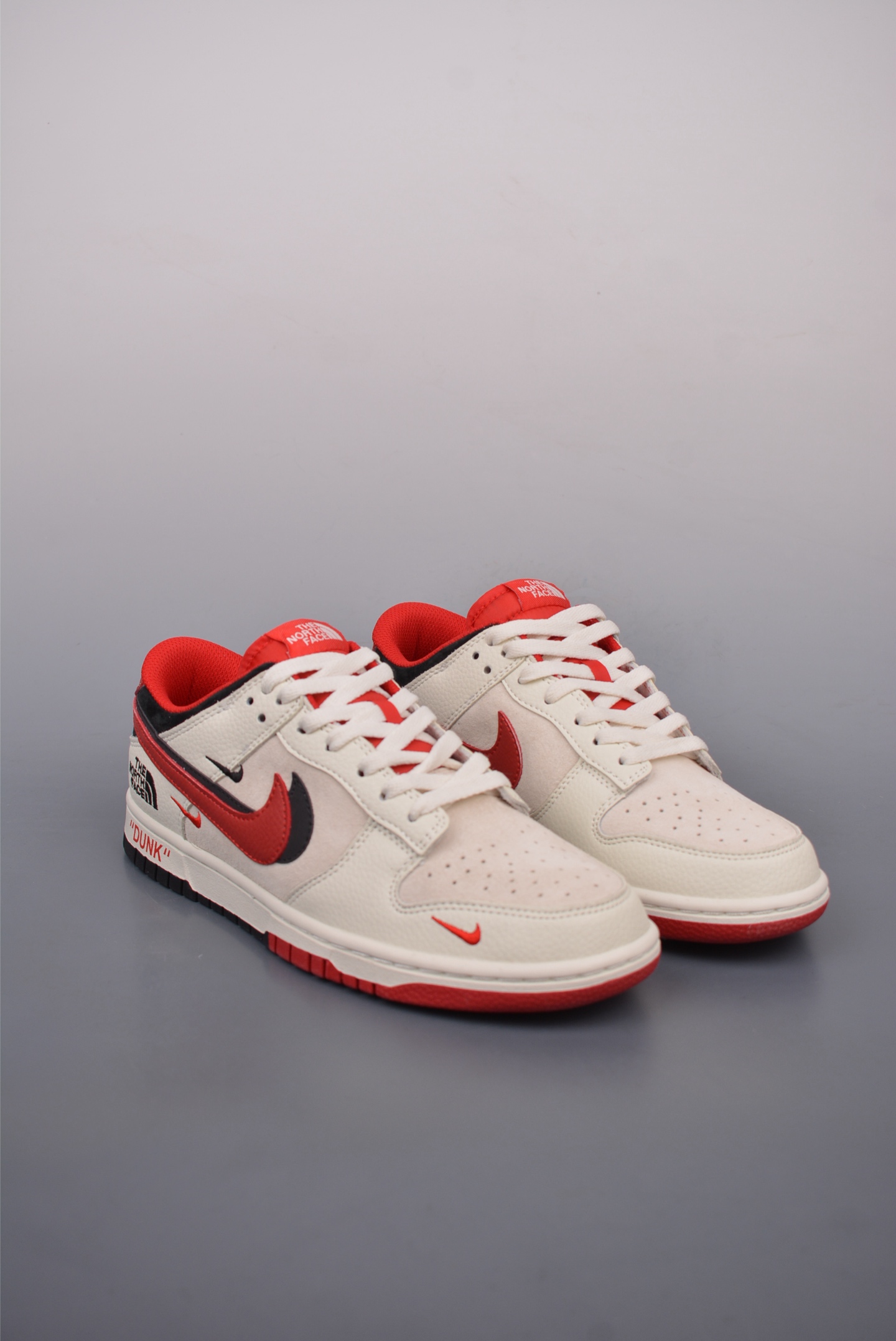 The North Face x Nike SB Dunk Low The North Face Beige, Red and Black DJ2024-127