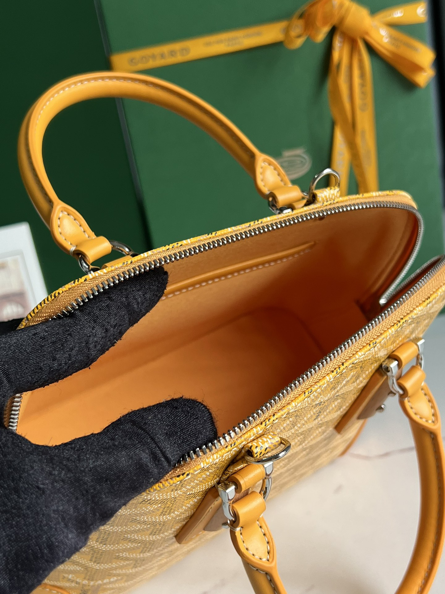 Goyard Vendôme Shell Bag 020205