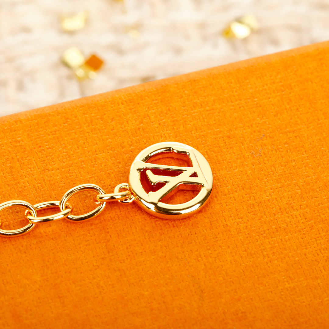 Louis Vuitton floral necklace