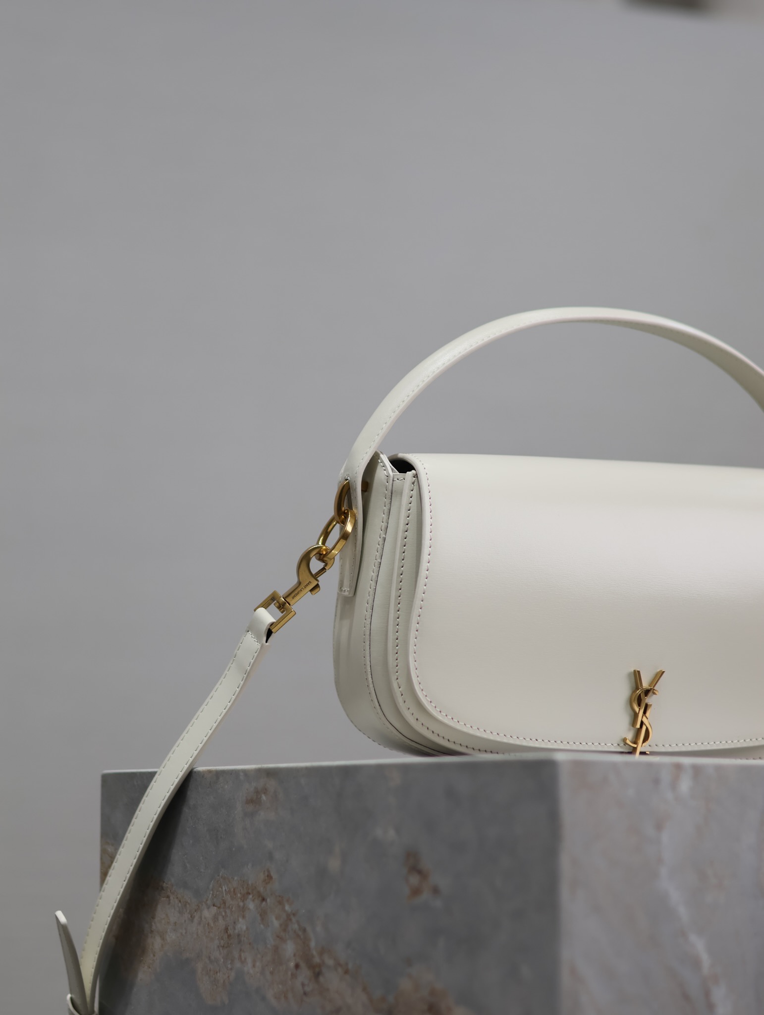 Yves Saint Laurent VOLTAIRE Handbag Crossbody Bag 787671