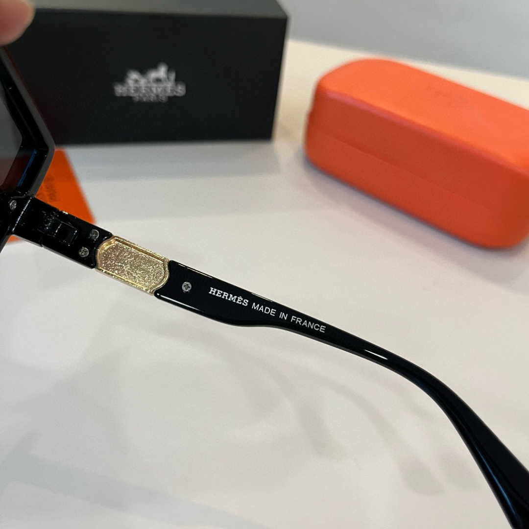 Hermes Square Frame Sunglasses
