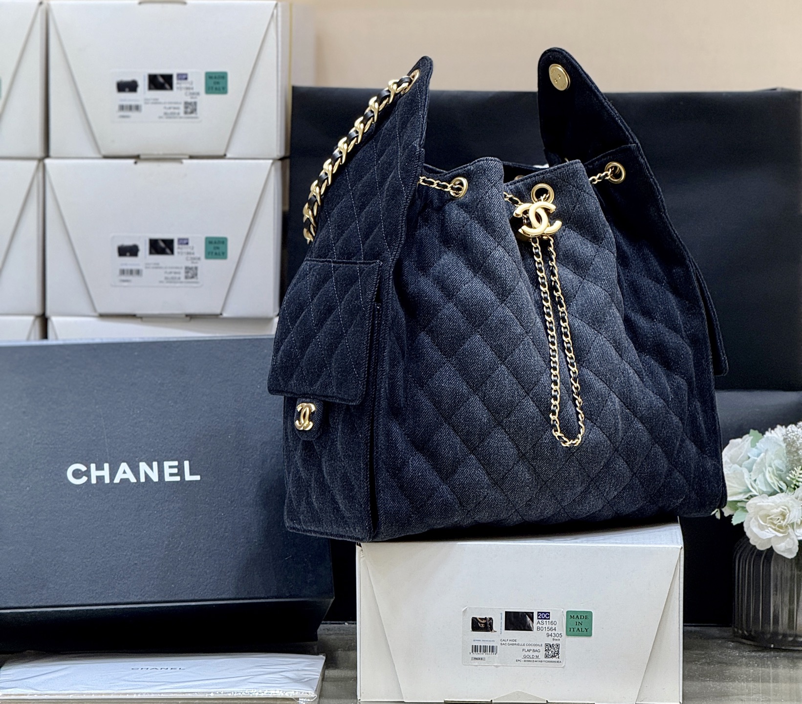 Chanel 25S Spring/Summer Collection Large Denim Handbag AS5311 00158