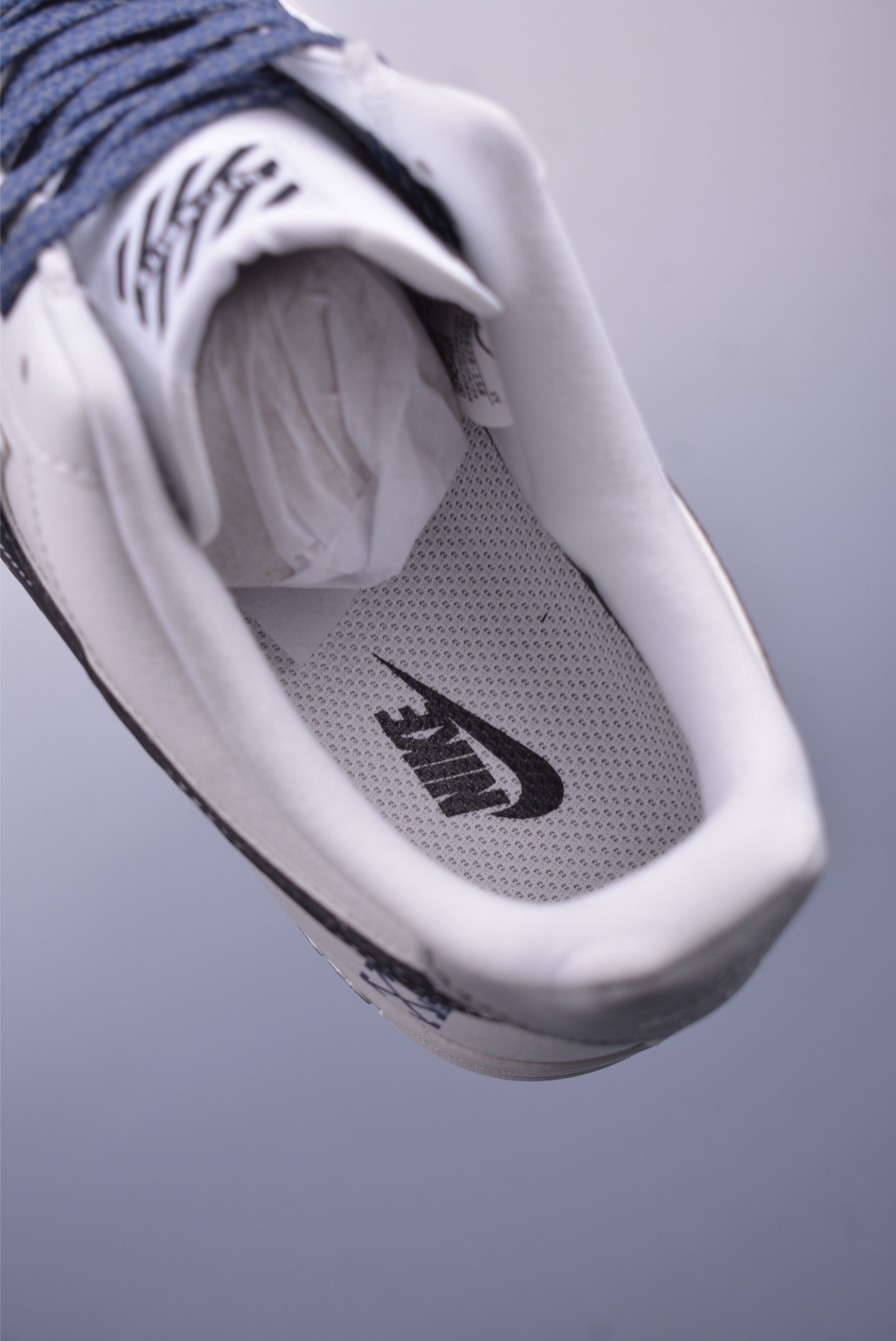 OFF WHITE x Nike Air Force 1’07 Low “Leather White Dark Blue” DQ6628-158