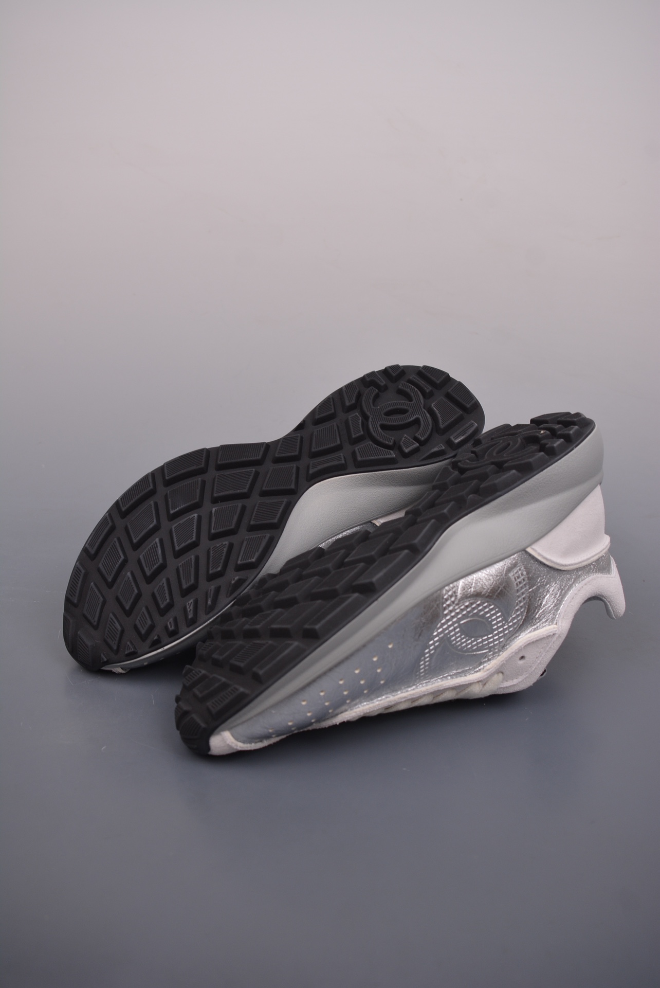 Chanel A25 CC Calfskin Trainers Sneaker Silver White