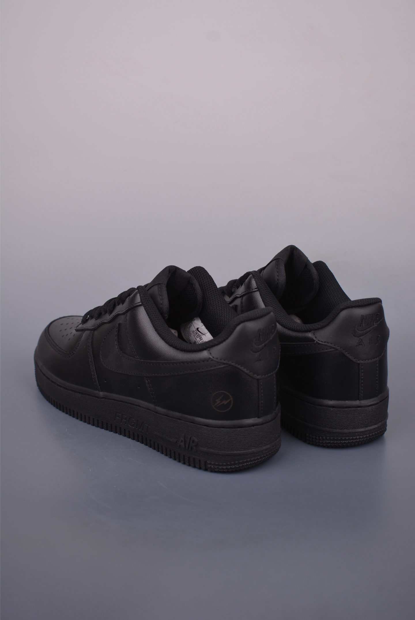 fragment design x Nike Air Force 1 Low 