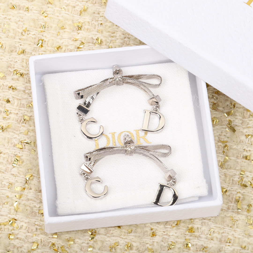Dior bow earrings