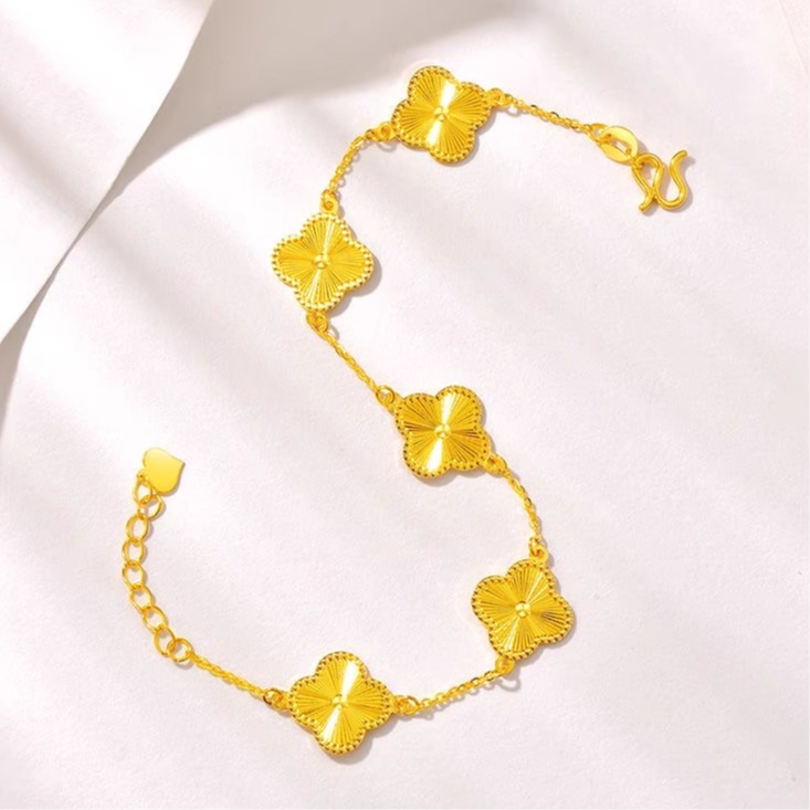 18K Gold Plated Clover Bracelet