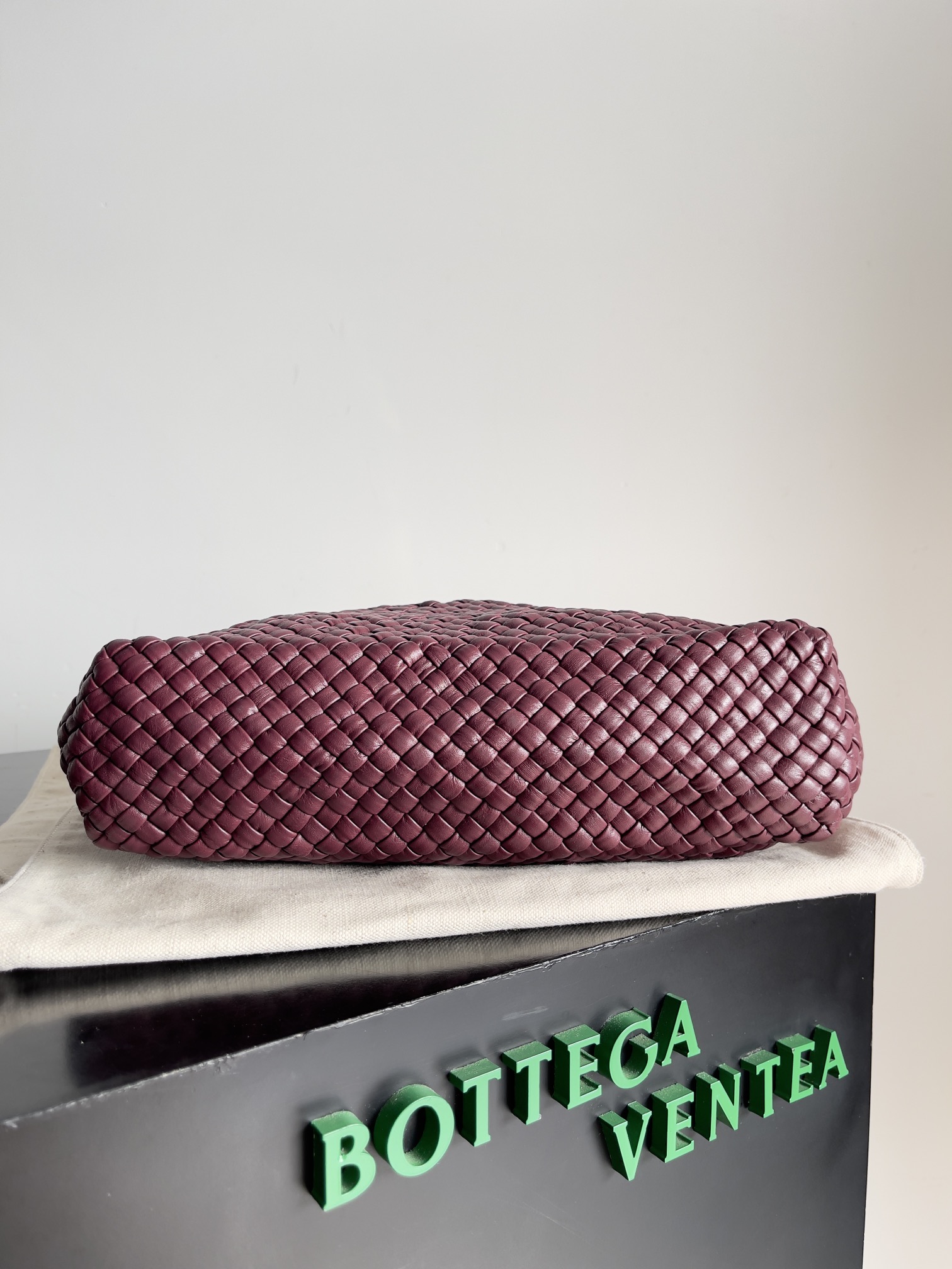 Bottega Veneta TOSCA handbag 716974