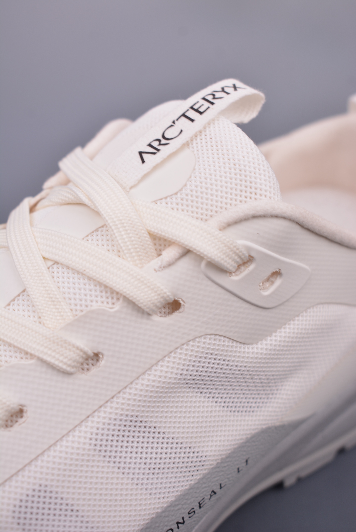 Arc'teryx KYLAN sneakers white grey 077218