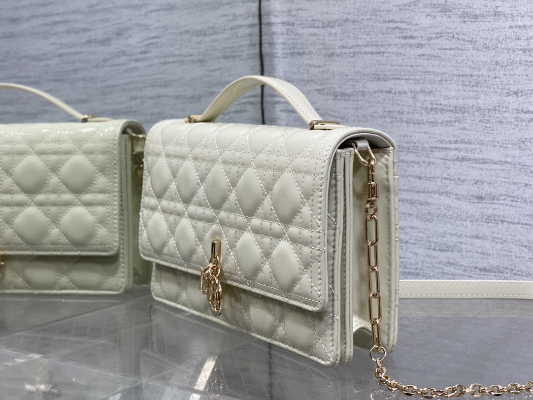 Dior Medium Chain Clutch