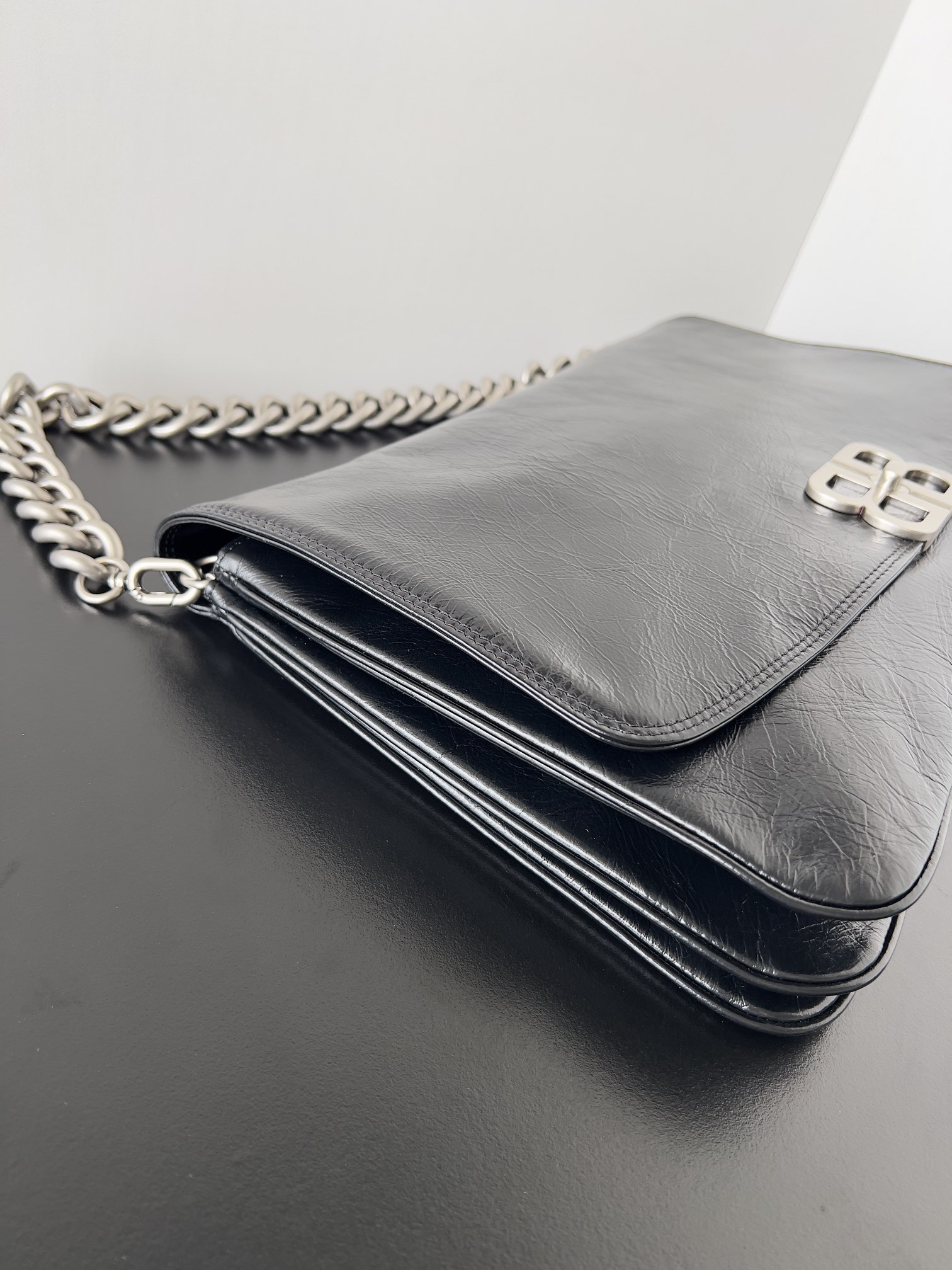 Balenciaga 23Fall BB Soft Bag